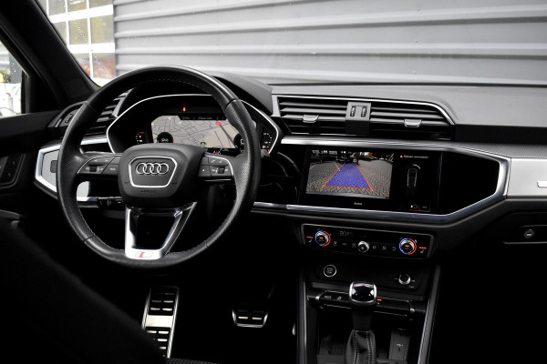 Audi Q3 Sportback 35 TFSI S Line | ACC | 20'' Wielen | Trekhaak wegkl. | Stoelverwarming | Camera | Dodehoek |