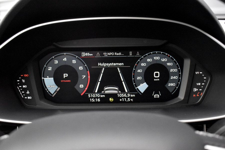 Audi Q3 Sportback 35 TFSI S Line | ACC | 20'' Wielen | Trekhaak wegkl. | Stoelverwarming | Camera | Dodehoek |