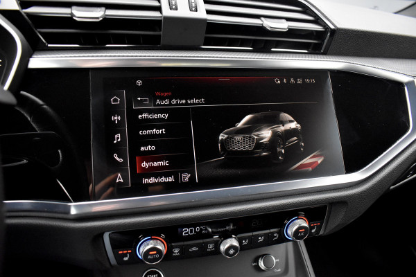 Audi Q3 Sportback 35 TFSI S Line | ACC | 20'' Wielen | Trekhaak wegkl. | Stoelverwarming | Camera | Dodehoek |