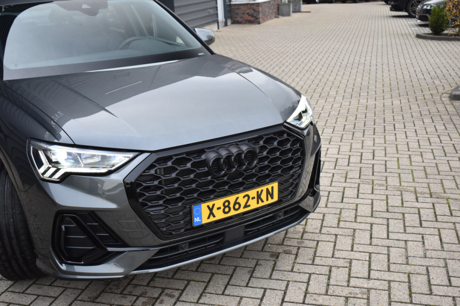 Audi Q3 Sportback 35 TFSI S Line | ACC | 20'' Wielen | Trekhaak wegkl. | Stoelverwarming | Camera | Dodehoek |