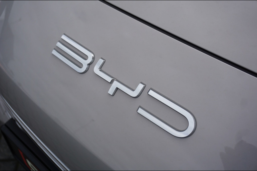 BYD SEAL U 218 PK DM-i FWD Boost NIEUW! | PANO | LEDER | SUPER LUXE