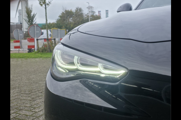 Alfa Romeo Giulia 2.0 T GME AWD Competizione Lederen Dashboard met rood stiksel | Harman/Kardon audio