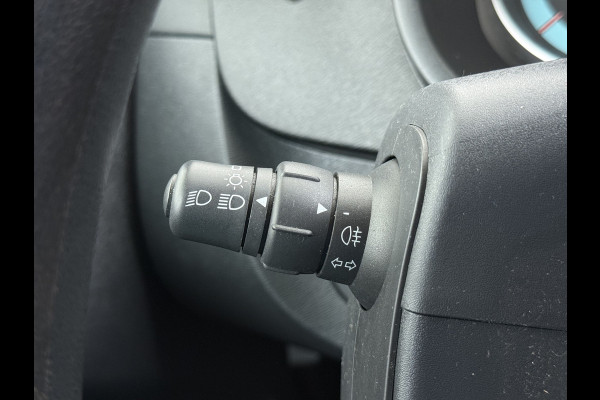 Renault Kangoo Z.E. Maxi Huur Accu Trekhaak Airco Bluetooth Cruise Control SOH 75% Schuifdeur Achterdeuren Tussenwand