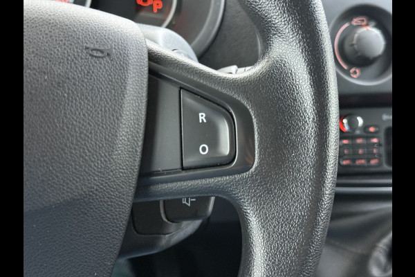 Renault Kangoo Z.E. Maxi Huur Accu Trekhaak Airco Bluetooth Cruise Control SOH 75% Schuifdeur Achterdeuren Tussenwand