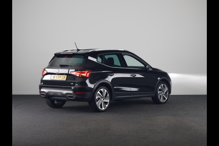 Seat Arona 1.0 TSI FR Business Intense 110pk | Airco automatisch | Apple Carplay/Android Auto | Cruise control adaptief | Full-LED koplampen | Navigatiesysteem | Rijstrooksensor met correctie | Voorstoelen verwarmd | Lichtmetalen velgen 18",