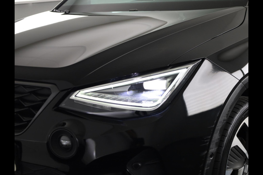 Seat Arona 1.0 TSI FR Business Intense 110pk | Airco automatisch | Apple Carplay/Android Auto | Cruise control adaptief | Full-LED koplampen | Navigatiesysteem | Rijstrooksensor met correctie | Voorstoelen verwarmd | Lichtmetalen velgen 18",