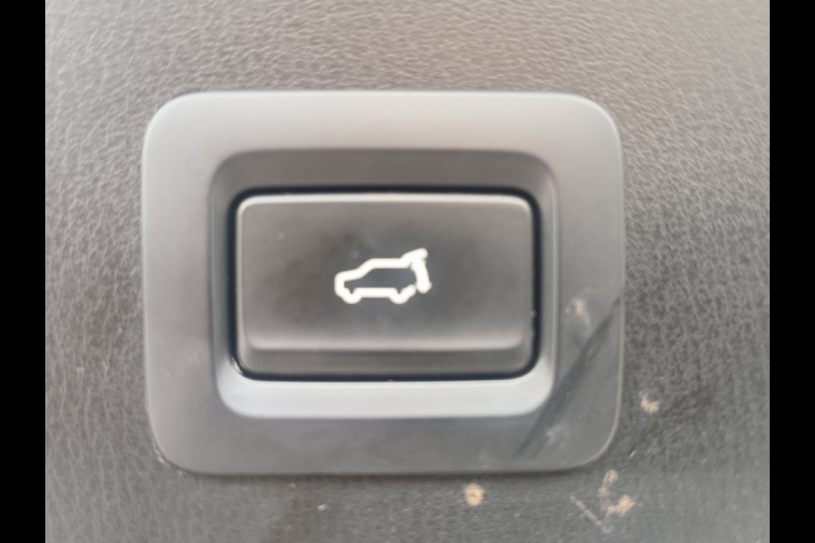 Mazda CX-5 2.0 SkyActiv-G 165 Luxury Rijklaar “Sinds 1970 | 5.000+ reviews | Score 9,5 | Service zoals ’t hoort” Henk Jongen Auto's in Helmond,  al 50 jaar service zoals 't hoort!