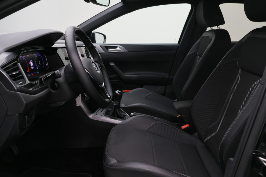 Volkswagen Polo 1.0 TSI Comfortline Virtual Cockpit, Camera, ACC, Apple Carplay, DAB, 15"