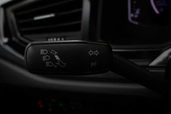 Volkswagen Polo 1.0 TSI Comfortline Virtual Cockpit, Camera, ACC, Apple Carplay, DAB, 15"