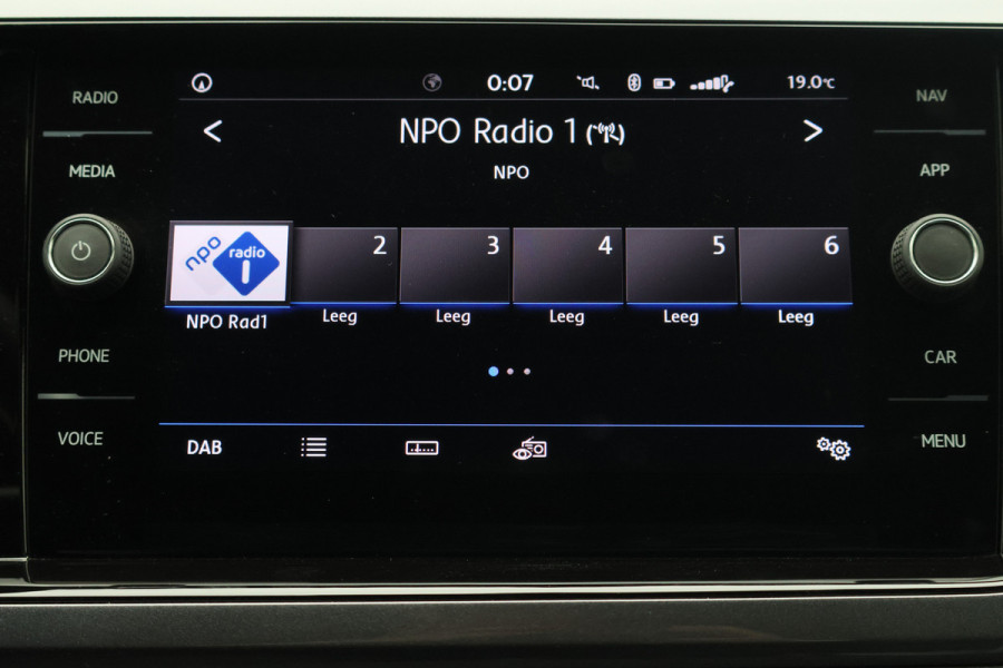 Volkswagen Polo 1.0 TSI Comfortline Virtual Cockpit, Camera, ACC, Apple Carplay, DAB, 15"