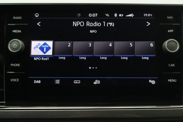 Volkswagen Polo 1.0 TSI Comfortline Virtual Cockpit, Camera, ACC, Apple Carplay, DAB, 15"