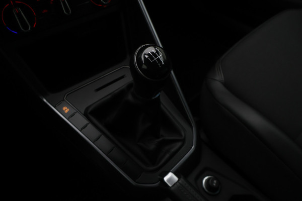 Volkswagen Polo 1.0 TSI Comfortline Virtual Cockpit, Camera, ACC, Apple Carplay, DAB, 15"