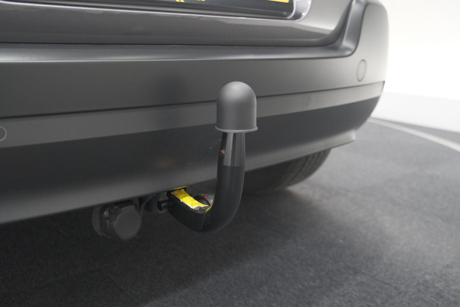 Citroën C3 PureTech 82 Max | Trekhaak | Keyless | Camera | Parkeersensoren | Navigatie | Stoelverwarming