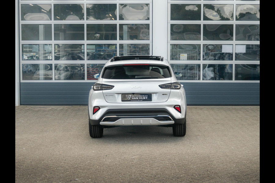 Kia Xceed 1.5 T-GDi GT-PlusLine | Automaat | Schuif/kanteldak | Adaptief | Elektrische stoelen| Stoel/stuurverwarming | Carplay | Cruise | Camera