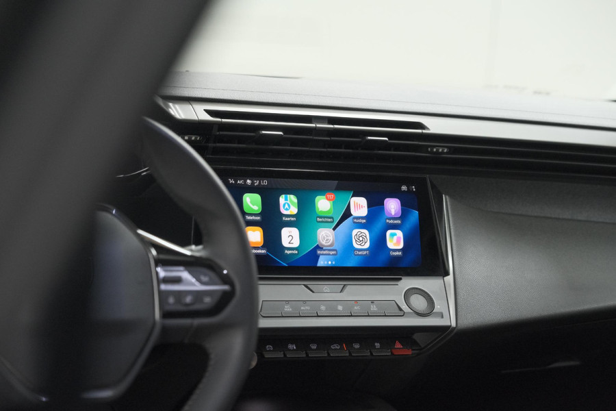 Peugeot 408 1.6 Plug-in Hybrid 225 e-EAT8 Allure | Adaptieve Cruise Control | Camera | 19 Inch Lichtmetalen Velgen | Apple Carplay