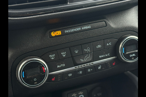 Ford Focus 1.0 EcoBoost Hybrid ST Line B&O Carplay Dodehoek WINTERPACK