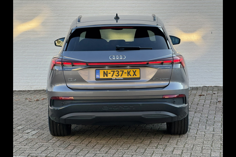 Audi Q4 e-tron 40 Launch edition Advanced 77 kWh SOH 87% Navi Carplay Camera Stoelverw. PDC V+A Electr. Achterklep