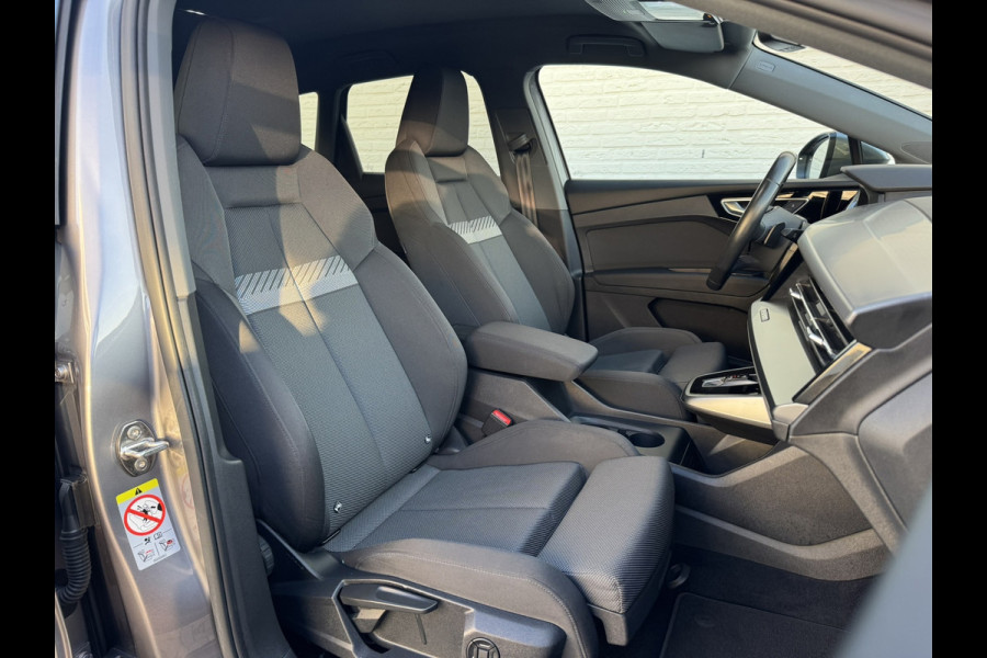 Audi Q4 e-tron 40 Launch edition Advanced 77 kWh SOH 87% Navi Carplay Camera Stoelverw. PDC V+A Electr. Achterklep