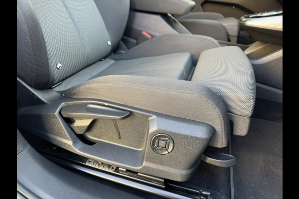 Audi Q4 e-tron 40 Launch edition Advanced 77 kWh SOH 87% Navi Carplay Camera Stoelverw. PDC V+A Electr. Achterklep