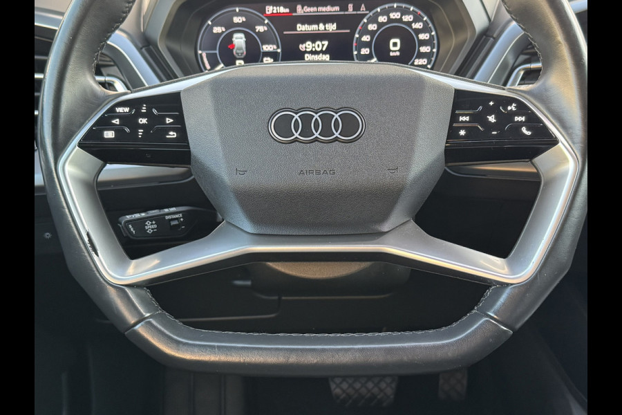 Audi Q4 e-tron 40 Launch edition Advanced 77 kWh SOH 87% Navi Carplay Camera Stoelverw. PDC V+A Electr. Achterklep