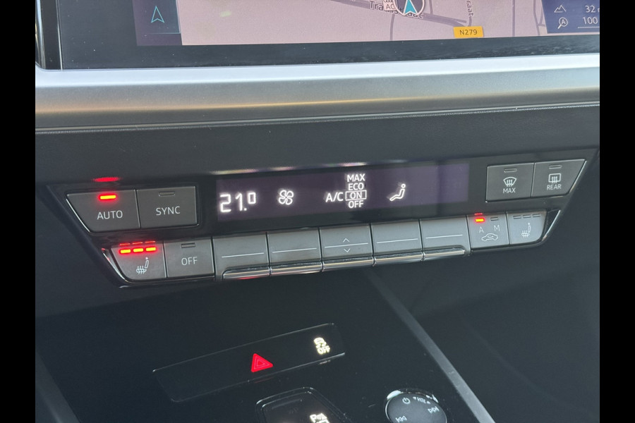 Audi Q4 e-tron 40 Launch edition Advanced 77 kWh SOH 87% Navi Carplay Camera Stoelverw. PDC V+A Electr. Achterklep