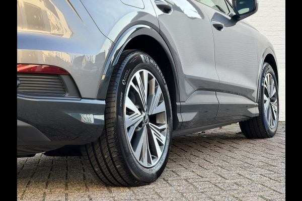 Audi Q4 e-tron 40 Launch edition Advanced 77 kWh SOH 87% Navi Carplay Camera Stoelverw. PDC V+A Electr. Achterklep