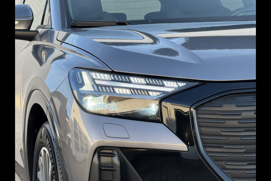 Audi Q4 e-tron 40 Launch edition Advanced 77 kWh SOH 87% Navi Carplay Camera Stoelverw. PDC V+A Electr. Achterklep