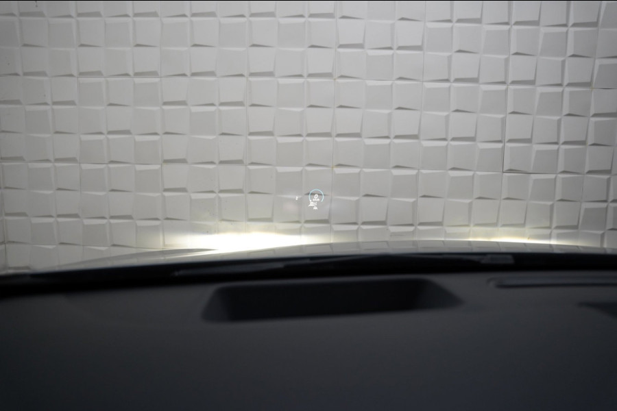 Mercedes-Benz A-Klasse 250 AMG EDITION ONE PANO SFEER HUD