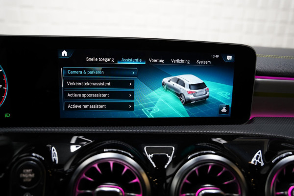 Mercedes-Benz A-Klasse 250 AMG EDITION ONE PANO SFEER HUD