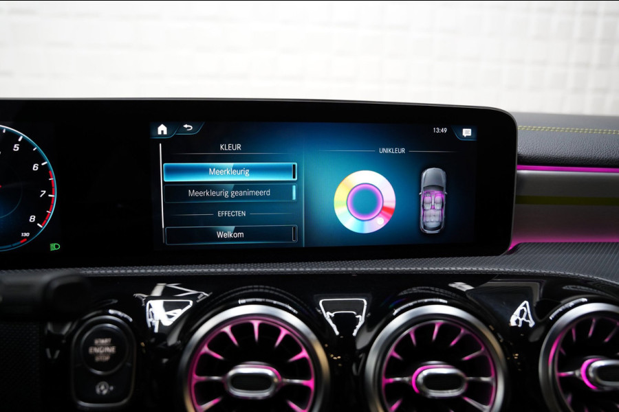 Mercedes-Benz A-Klasse 250 AMG EDITION ONE PANO SFEER HUD