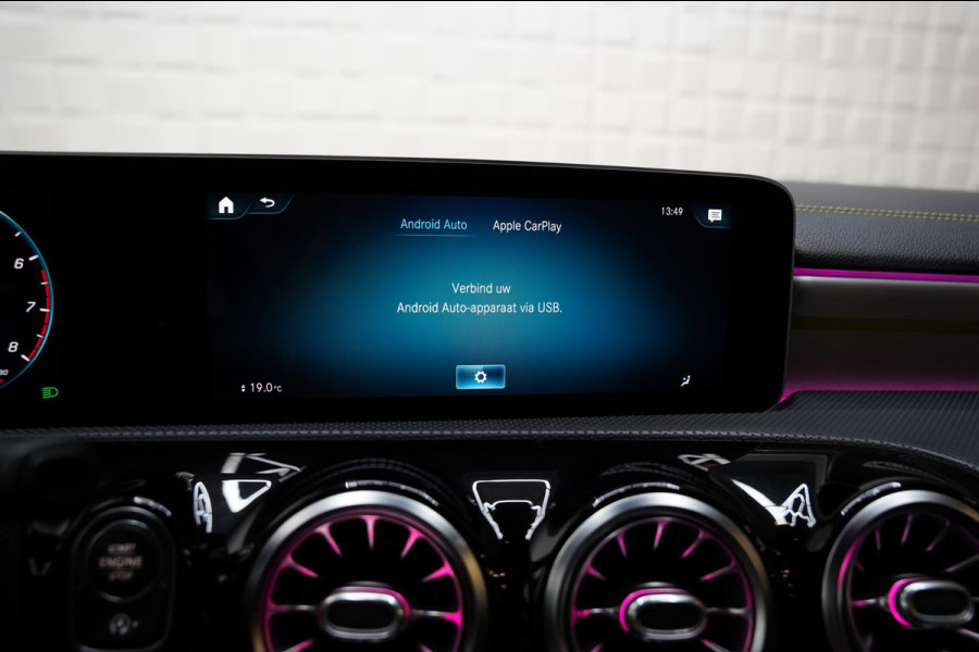 Mercedes-Benz A-Klasse 250 AMG EDITION ONE PANO SFEER HUD