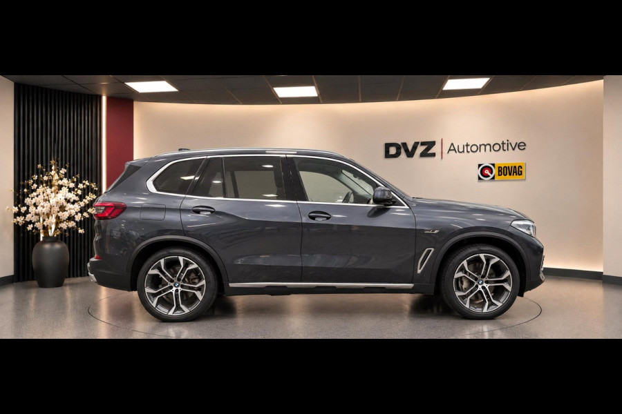 BMW X5 XDrive45e 394PK High Executive | X-Line | SOH 98% | Luchtvering | Memory