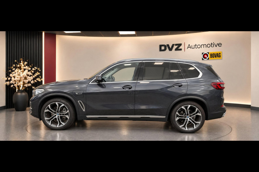 BMW X5 XDrive45e 394PK High Executive | X-Line | SOH 98% | Luchtvering | Memory