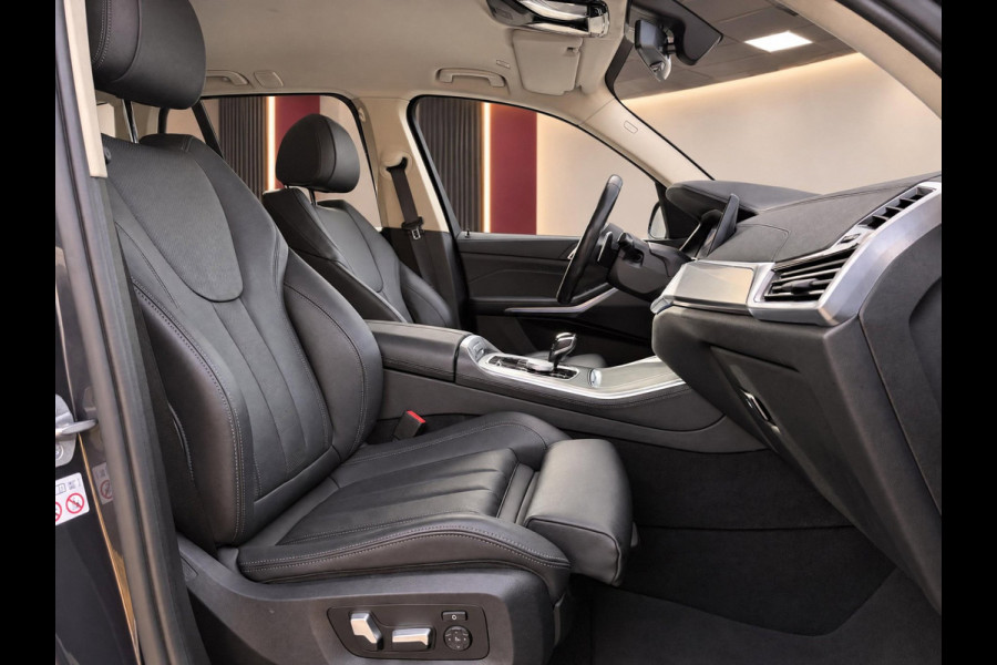BMW X5 XDrive45e 394PK High Executive | X-Line | SOH 98% | Luchtvering | Memory