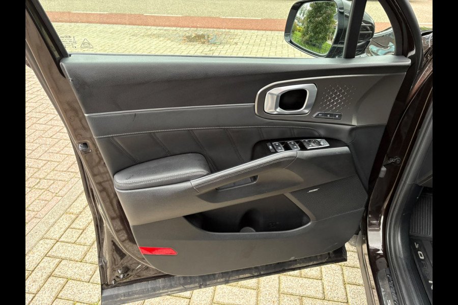 Kia Sorento 1.6 T-GDI Plug-in Hybrid 4WD BLACK-LINE! AUTOMAAT GARANTIE! ZEER COMPLEET