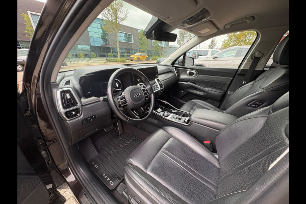 Kia Sorento 1.6 T-GDI Plug-in Hybrid 4WD BLACK-LINE! AUTOMAAT GARANTIE! ZEER COMPLEET