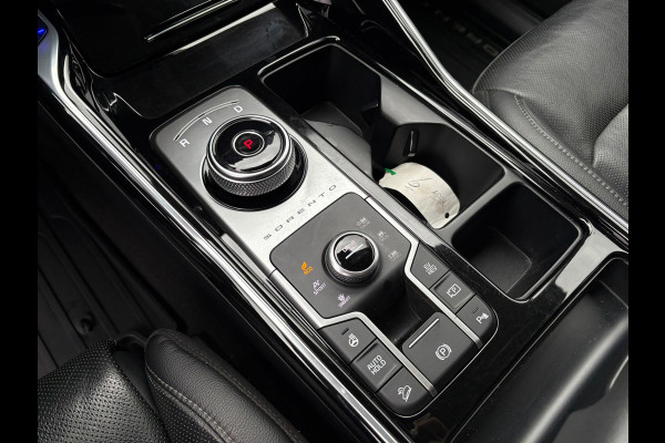 Kia Sorento 1.6 T-GDI Plug-in Hybrid 4WD BLACK-LINE! AUTOMAAT GARANTIE! ZEER COMPLEET