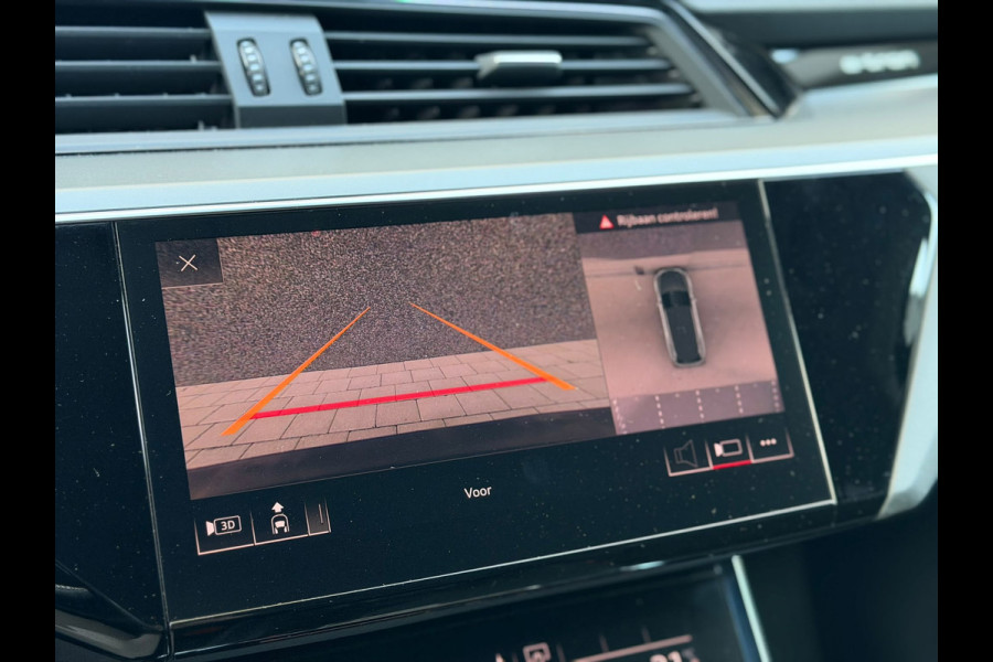 Audi e-tron E-tron 55 quattro advanced 95 kWh 100% SoH! (DEALER ONDERHOUDEN, NAVI, NL-AUTO, 360 CAMERA, TREKHAAK, ETC!)