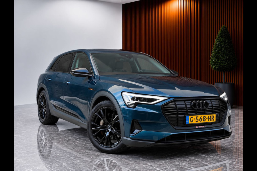 Audi e-tron E-tron 55 quattro advanced 95 kWh 100% SoH! (DEALER ONDERHOUDEN, NAVI, NL-AUTO, 360 CAMERA, TREKHAAK, ETC!)
