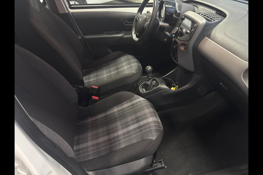 Peugeot 108 1.0 e-VTi Active Airco, Bluetooth