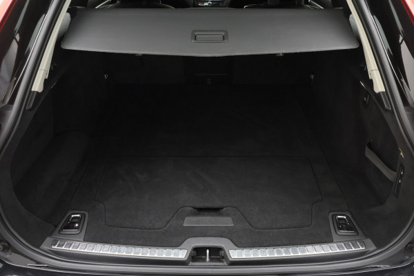 Volvo V90 2.0 T4 Inscription Leer, Apple Carplay, Keyless, ACC, Dodehoeksensor, Camera