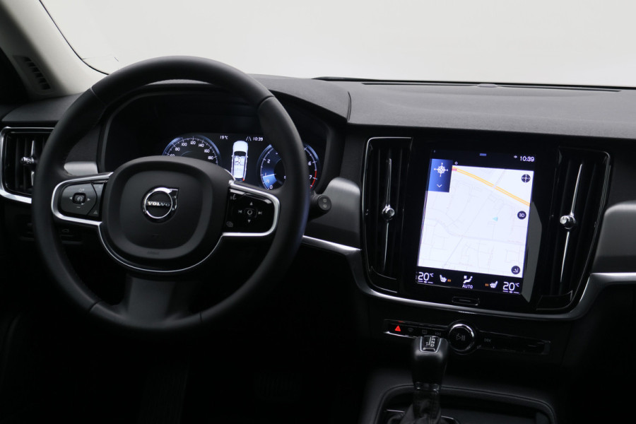 Volvo V90 2.0 T4 Inscription Leer, Apple Carplay, Keyless, ACC, Dodehoeksensor, Camera