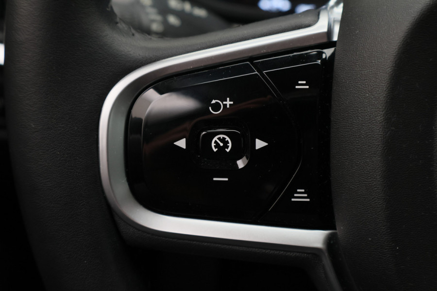 Volvo V90 2.0 T4 Inscription Leer, Apple Carplay, Keyless, ACC, Dodehoeksensor, Camera
