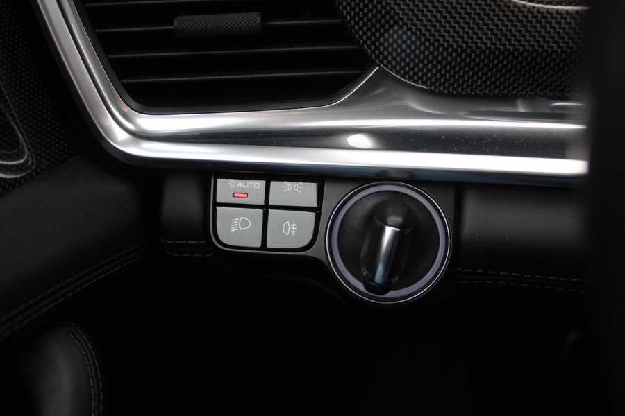Porsche Panamera 4.0 Turbo S E-Hybrid / Panoramadak / 360Camera / Achterasbesturing / Nachtzicht / Softclose / 21'' / Sportuitlaat / Matrix LED / Carbon intr. / Bose / Sportdesign / Volleder / Dodehoek / DAB / ACC