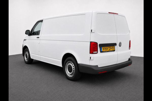 Volkswagen Transporter T6.1 2.0 TDI L2H1 110 PK Lang Airco Discover Media Navigatie App Connect Cruise Control Parkeersensoren Achter