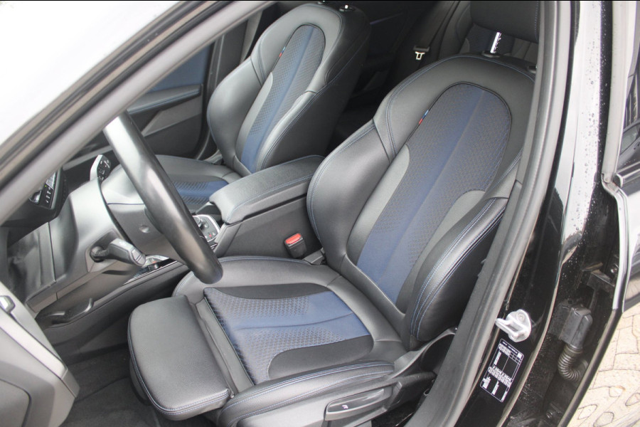 BMW 1-serie 118i M-Sport Shadow Org. NL | Camera | Sfeer | Dealer onderhouden
