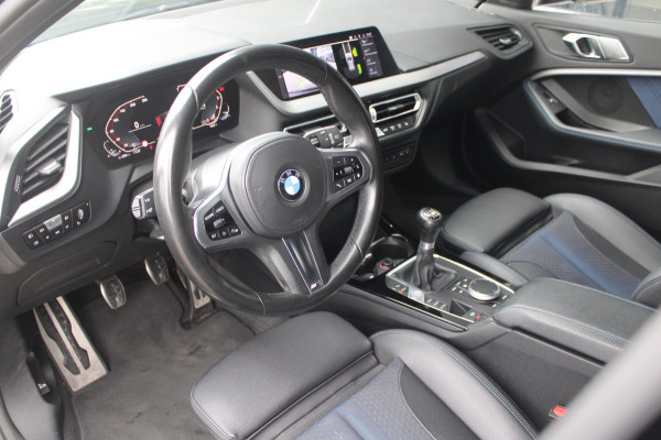 BMW 1-serie 118i M-Sport Shadow Org. NL | Camera | Sfeer | Dealer onderhouden