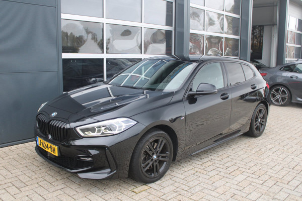 BMW 1-serie 118i M-Sport Shadow Org. NL | Camera | Sfeer | Dealer onderhouden