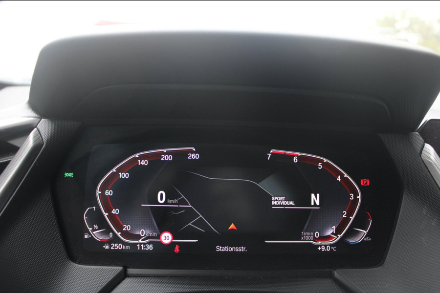 BMW 1-serie 118i M-Sport Shadow Org. NL | Camera | Sfeer | Dealer onderhouden