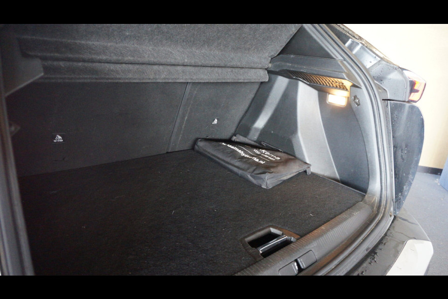 Peugeot 2008 1.2 PureTech GT Pack | BTW auto | Achteruitrij Camera | Groot Navi